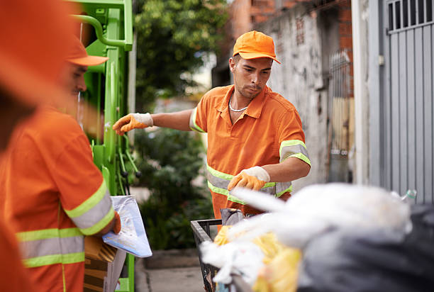Best Construction Debris Removal  in Redfield, SD